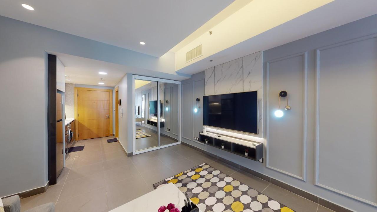 Al Fares Luxury Furnished Apartment-Damac Tower 外观 照片