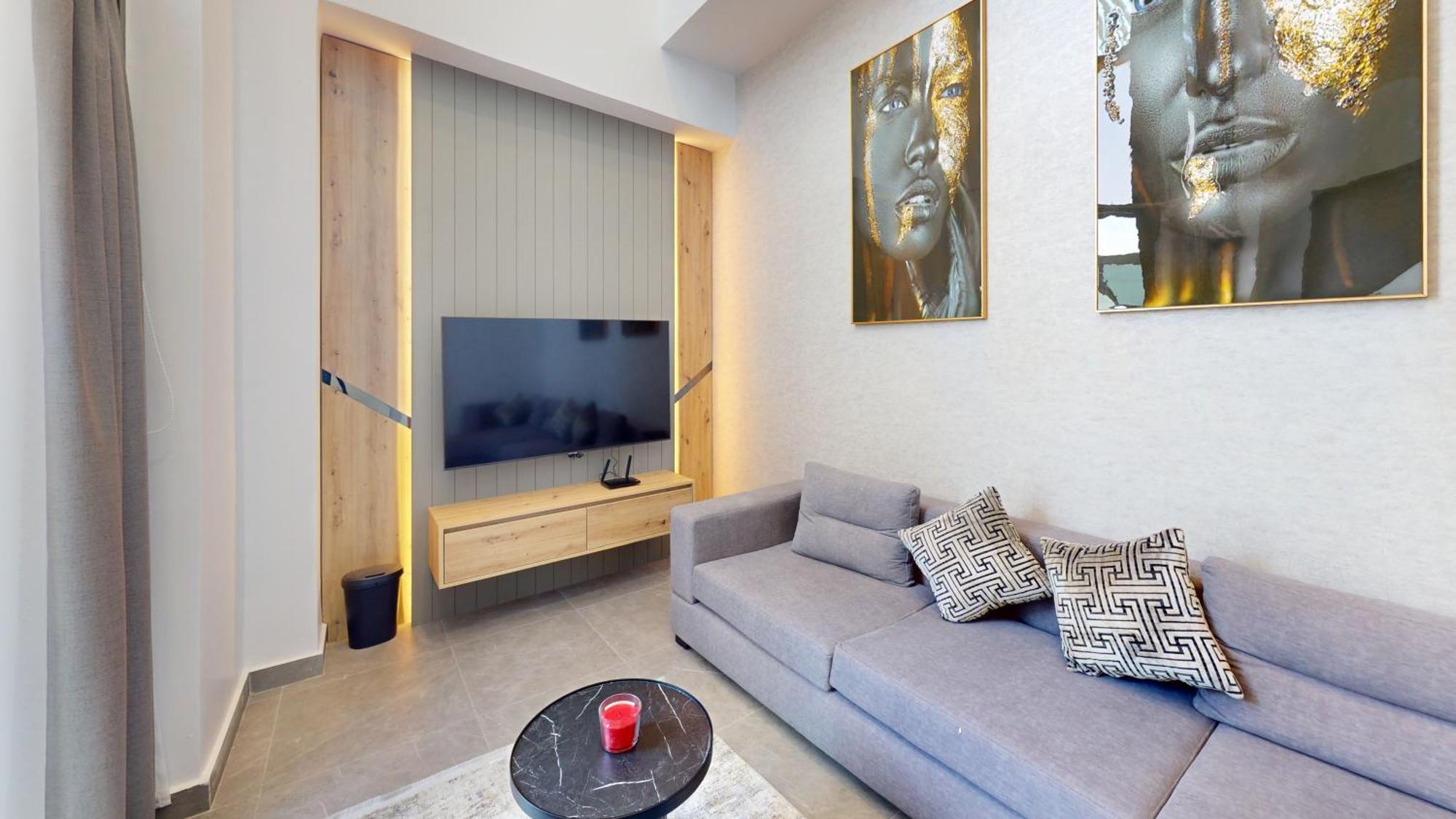 Al Fares Luxury Furnished Apartment-Damac Tower 外观 照片